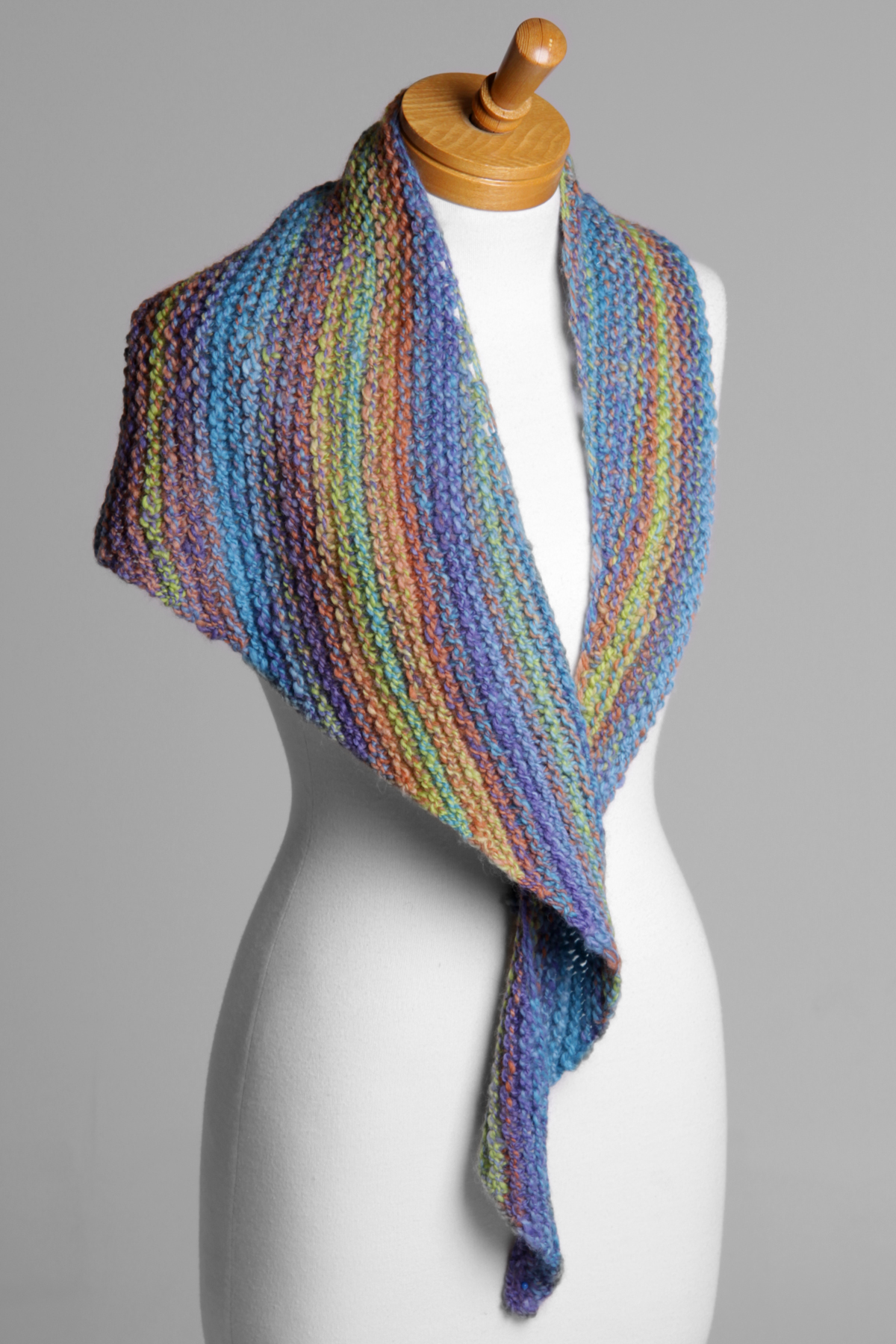 ashford handicrafts Boomerang Shawl